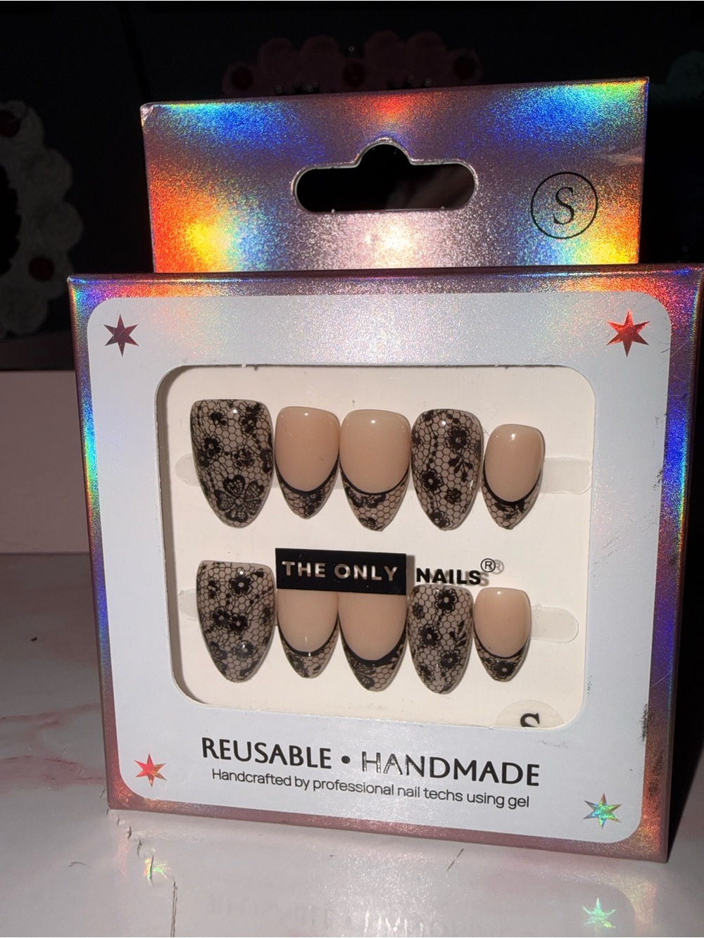 The Only Nails Beige & Black Lace Reusable Press-On Nail Set - Picture 5 of 6